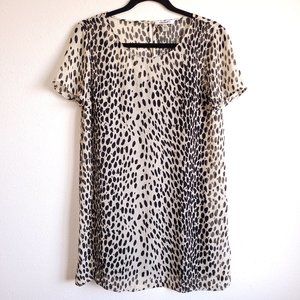 New women's DKNYC animal print short shift dress.